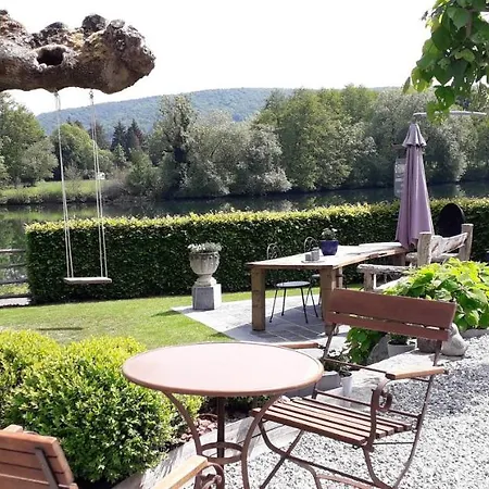 Orivage Bed and Breakfast *